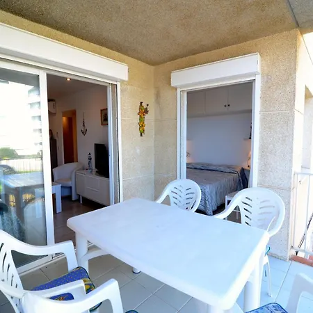 Apartment Rocamaura I A 1-2 *
